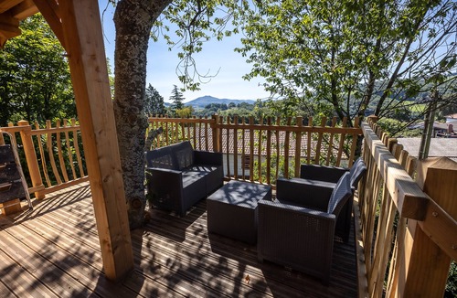 Urcuray Cabin | Cabin located in a natural environment, located between sea and mountain.