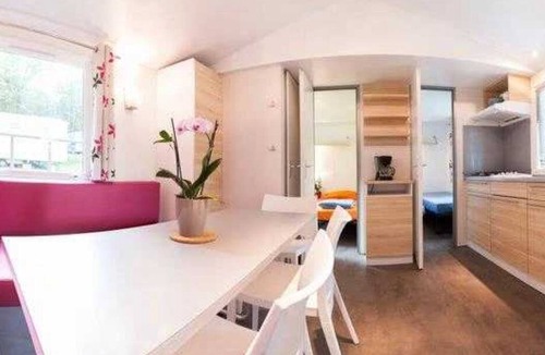 St-Sulpice-de-Mareuil House | Camping 3 étoiles - Parc aquatique - ccbbaic