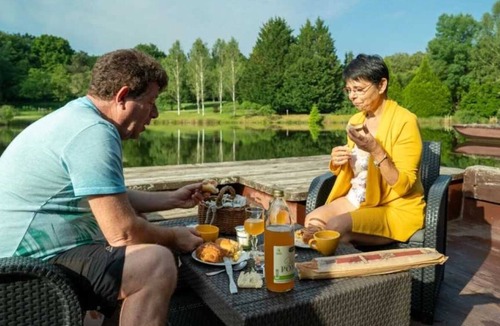 Chamberet House | Camping 3 étoiles - Piscine - eececf
