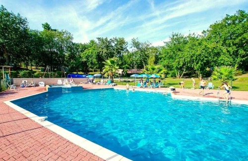 Douville House | Camping 3 étoiles - Piscine - ccafgfi