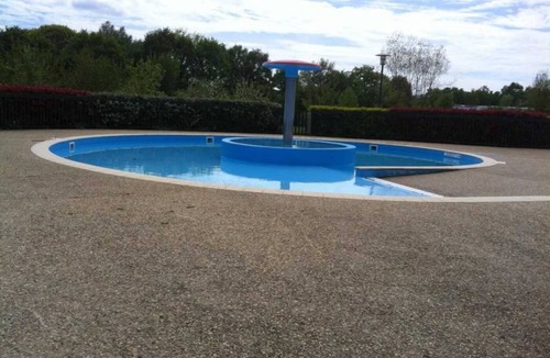 Pressignac House | Camping 4 étoiles - Piscine - ccbbghg