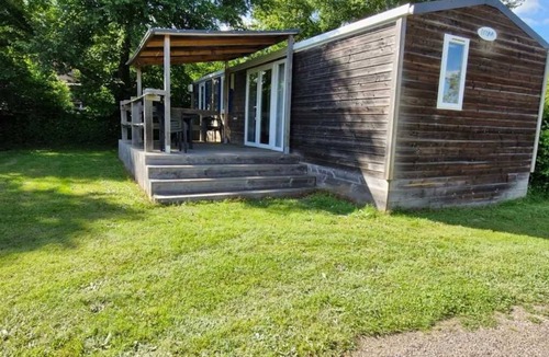 Pressignac House | Camping 4 étoiles - Piscine - ccbbgib