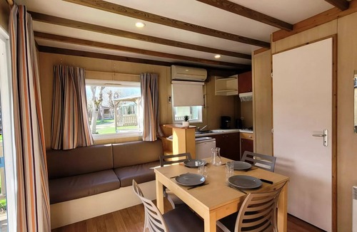 Coulon Ski Chalet | Camping La Venise Verte * - COMFORT chalet 36 m² (2 bedrooms) including covered terrace + TV for 5 people