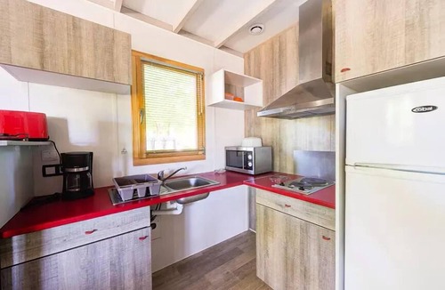 Coulon Ski Chalet | Camping La Venise Verte * - Chalet CONFORT 50m² (2 bedrooms) including covered terrace + TV (also PMR) 4 people