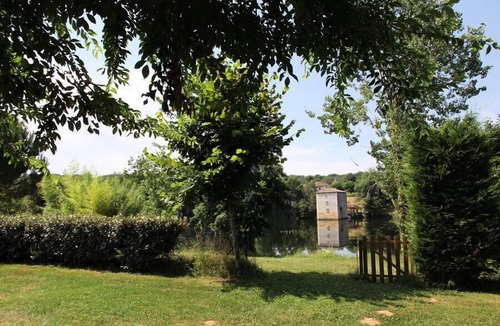 Fumel House | Campsite Les Catalpas*** - Bungalow Toilé 3 Rooms 4 People