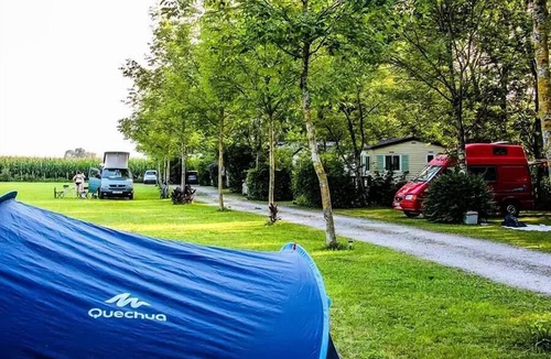 Gotein-Libarrenx Ski Chalet | Campsite Uhaitza* - Small wooden chalet without sanitary facilities for 2 people