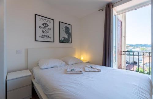 Hendaye Apartment | Caneta Marina - Familial et Lumineux au Port de Caneta, Wi-Fi