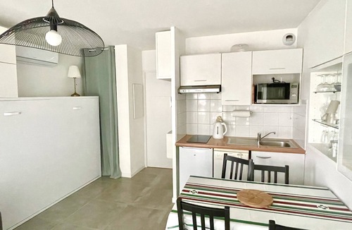 Ciboure Apartment | Caporizon - Erosoa-face au Golf-T1 Cosy-Heated pool