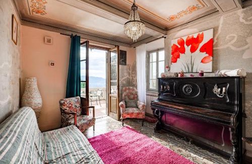 Camaiore Apartment | Casa Giovanni - Relax Among Greenery - Happy Rentals