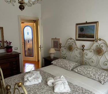Campi Bisenzio Apartment | Casa Maria (posto auto gratuito)