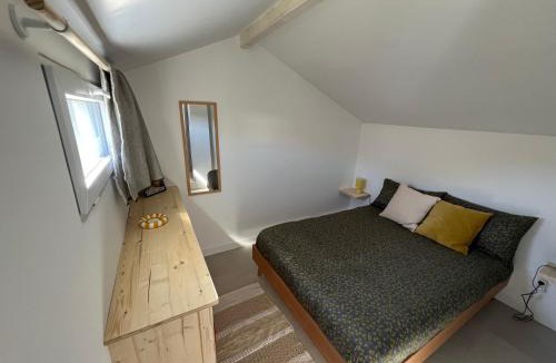 Villenave-d'Ornon Ski Chalet | Casa Saint-Bris