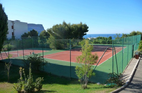 Cassis Apartment | CASSIS PROVENCE T2 apartment great sea view,Tennis,Pool CALANQUES,Cap CANAILLE