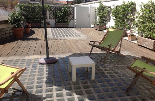 Bergerac Apartment | Central apartment, terrace, private parking, near Airport