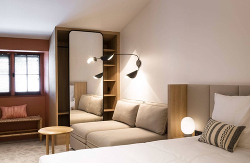 Hotel de Ville - Quinconces Hostel | Central Hostel