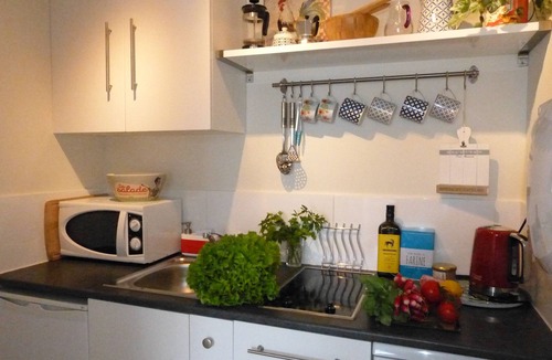 Sarlat-la-Caneda Apartment | Cezanne, charming apartment in Sarlat. Ideal for couples. Free wifi and parking
