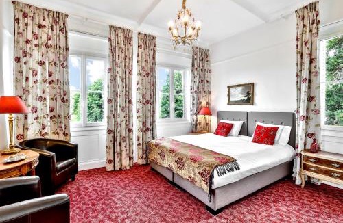 Villars House | Château de Villars