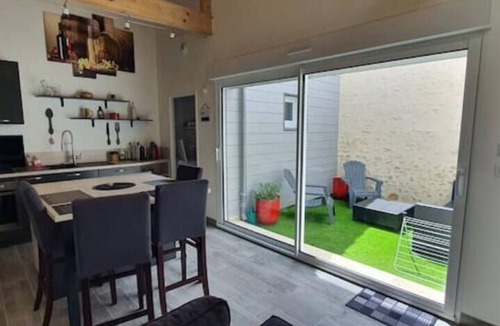 Cognac Apartment | "chai Vous" Ancien Chai Meublé