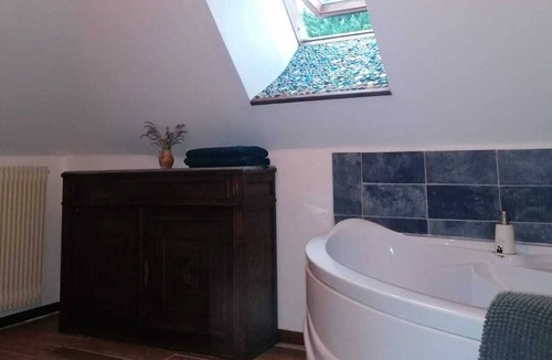 La Roche-Posay Bed & Breakfast | Chalereuse Chambre Avec Salle de Bain au Calme et en Pleine Nature 🪷