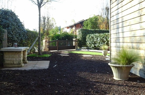 Hourtin Port House | Chalet 2 minutes' walk from the beach of France's largest freshwater lake.