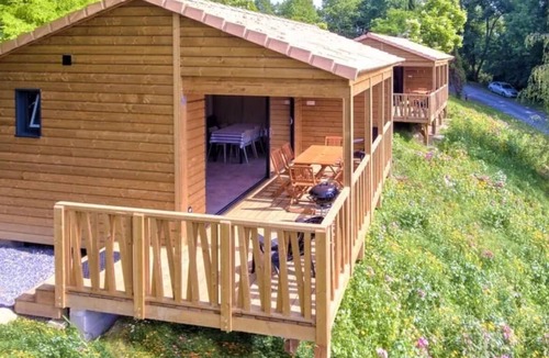 Navarrenx Ski Chalet | Chalet 3 étoiles - Piscine - eehige