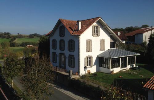 Sare Bed & Breakfast | Chalet Elisa Chambre d'Hôtes