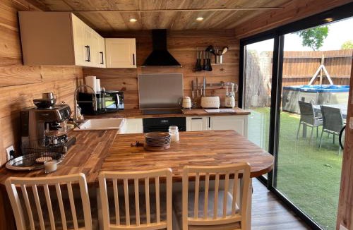 Biscarrosse Ski Chalet | Chalet et Jaccuzy sur la plage