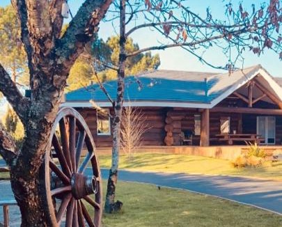Saint-Aubin-de-Medoc Ski Chalet | CHALET MONTANA - AU COTTAGE DU MEDOC - Proche de BORDEAUX