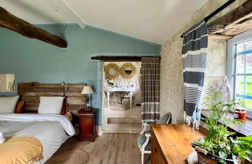 Bardenac House | Chambre 35 m2 spacieuse calme avec piscine Sud Charente