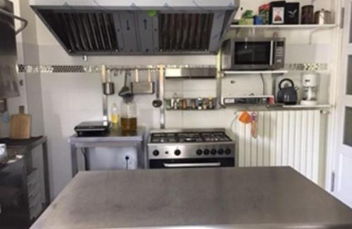 Labouheyre House | Chambre 5 Rose - WIFI - Proche gare