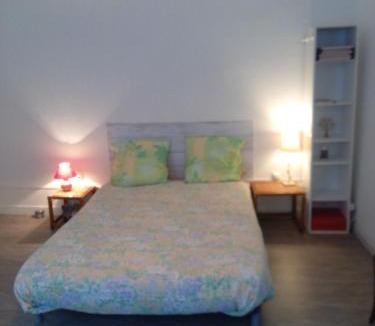 Cognac House | Chambre avec sa salle de bain privative, Vieux-Cognac