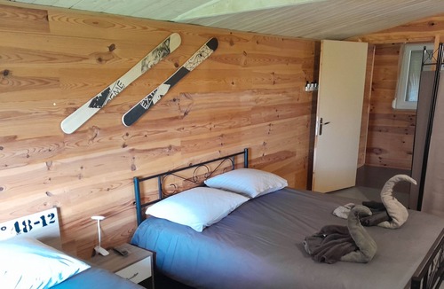 Cuhon Bed & Breakfast | Chambre, Chambre Dhôte Chez Nicolas et Christine, Tout Pour le Repos