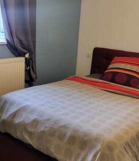 Prahecq House | Chambre cosy spatieuse
