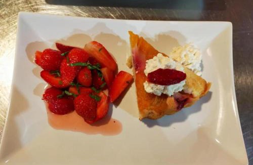 Ainhoa Bed & Breakfast | Chambre d'Hôte Goitik Ikusita
