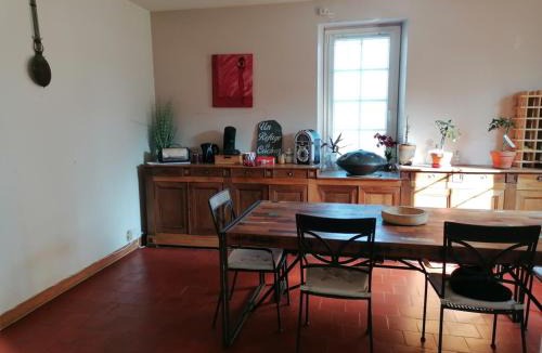 Cachen Bed & Breakfast | Chambre d'hôtes 1 - Rétro - Un Refuge à Cachen