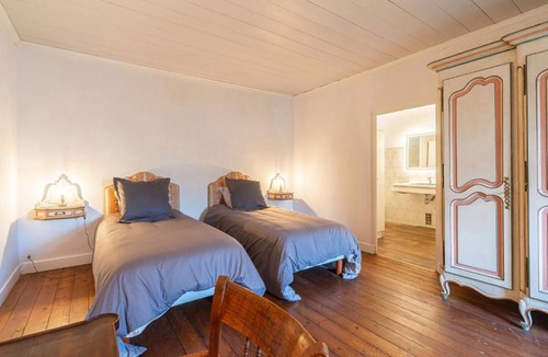 Nieulle-sur-Seudre Bed & Breakfast | Chambre et table d'hôtes Pierre-Isaac Garesché