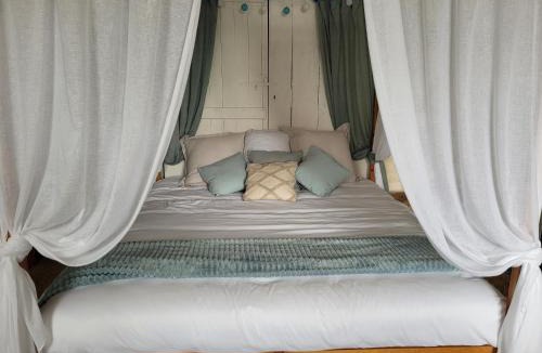 Lugon-et-l'ile-du-Carney Bed & Breakfast | Chambre Océan Cosy Bordeaux Saint Emilion