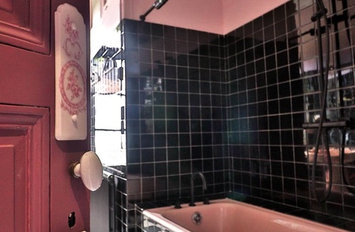 Montbron Hotel | Chambre La25 - Private Bathroom