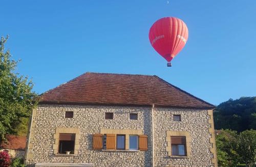 Castelnaud-la-Chapelle Bed & Breakfast | Chambres d'hôtes BELLE-VUE -Vue sur château