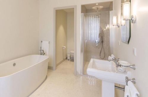 Tabanac Bed & Breakfast | Chambres d'Hôtes Château Renon
