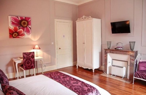 Vendeuvre-du-Poitou Bed & Breakfast | Chambres D'hotes à 15 min du Futuroscope