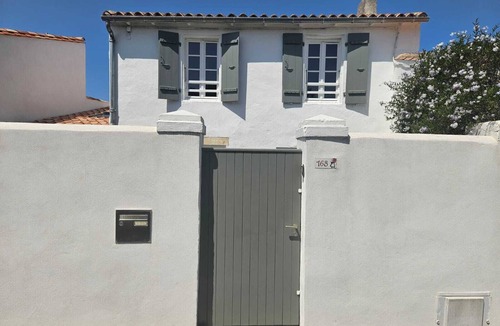 Saint-Clement-des-Baleines House | Charm and comfort in a renovated house rétaise