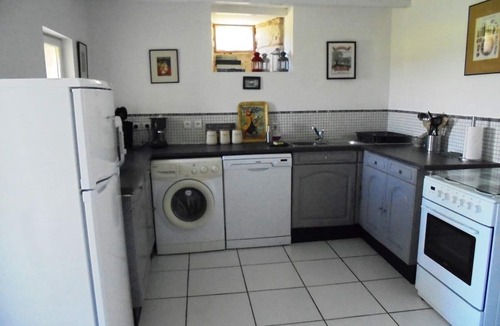 Pillac House | Characterful and Spacious 2 Bedroom Gite, Sleeps 4 with Dedicated Pool
