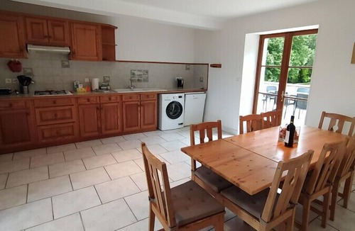 Montboyer House | Charente Charme 4 bedroom gite with heated pool