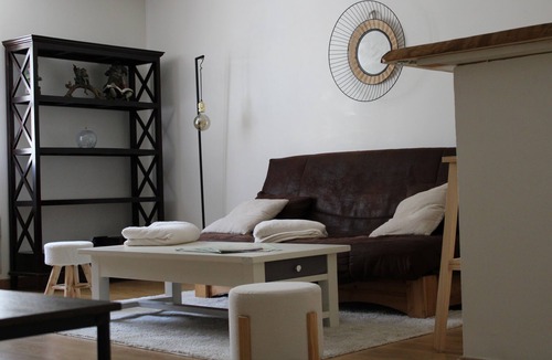 Uzerche Apartment | Charm and history in the heart of a tourist village