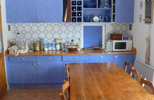 Les Portes-en-Re House | Charm, calm, sun, located at walking distance of the village center and beaches