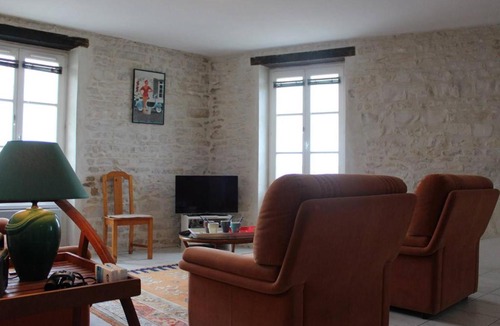 Saint-Martin-de-Re Apartment | Charmant 2 Pièces au Cœur de Saint-Martin, Proche Port et Commerces - FR-1-246C-10