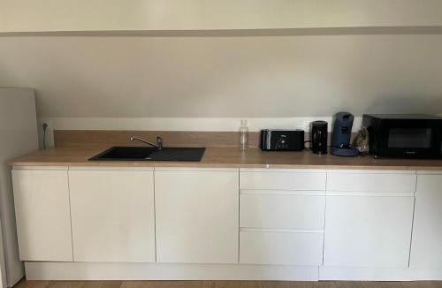 Orthez Apartment | Charmant appartement 2 chambres entièrement rénové avec parking au calme tout en étant à deux pas des commerces et restaurants