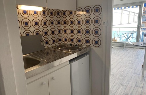 Andernos-les-Bains Apartment | Charmant studio lumineux avec balcon centre-ville proche plage