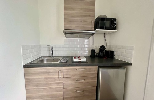 Chatellerault Apartment | Charmant studio terrasse en centre-ville