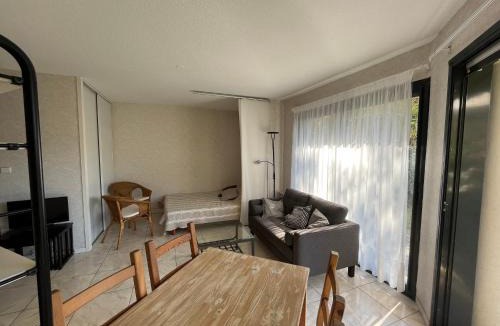 Arcachon Apartment | Charmant T1 bis à Arcachon, 300m Plage de Pereire, Terrasse et Jardinet - FR-1-319-59